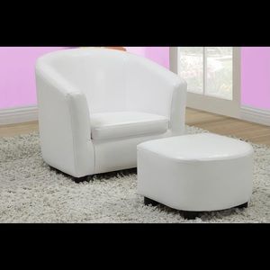 Monarch Specialties Leather-Look Juvenile